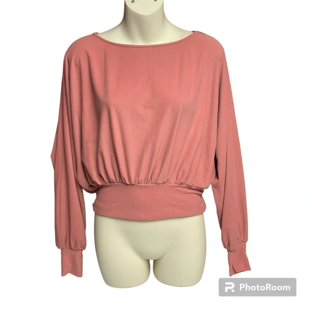 Favlux Fashion size small dolman sleeve coral/pink color kinda cropped